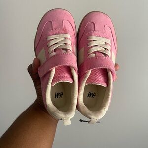 toddler girl pink tennis shoes